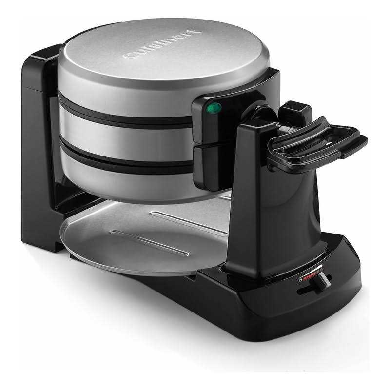 Cuisinart Double Flip Belgian Waffle Maker - Image 3
