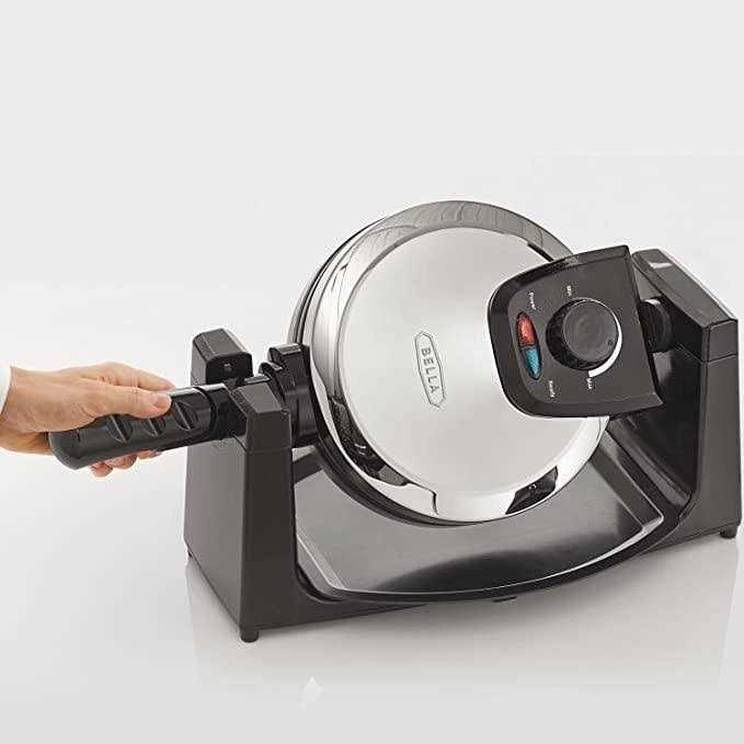 Bella Rotating Stainless Steel Waffle Maker - Image 3
