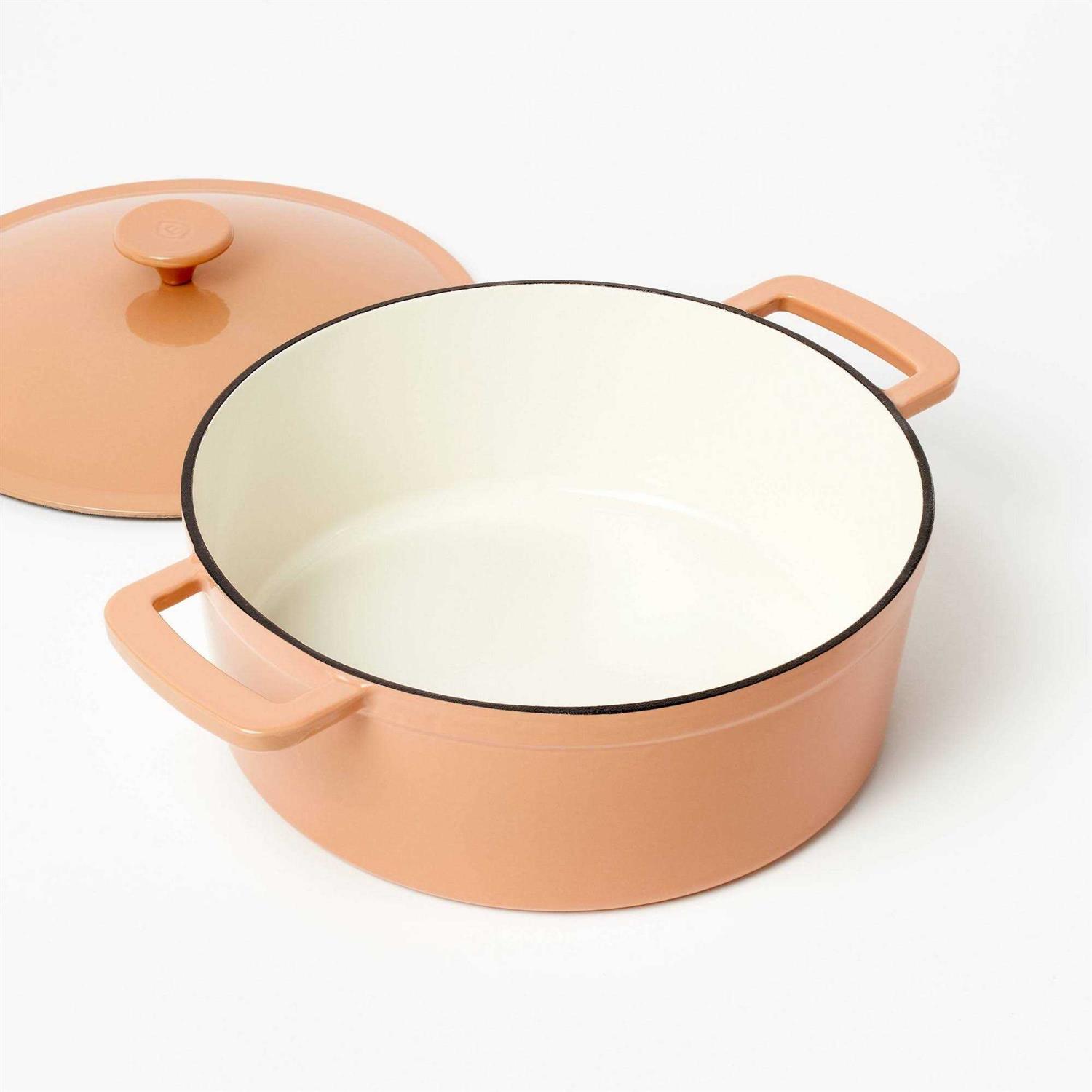 Figmint Enamel Dutch Oven - Image 4
