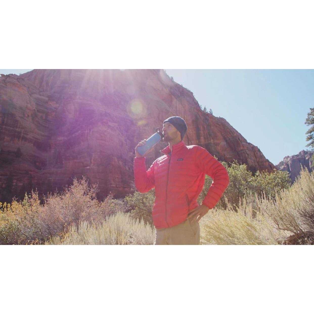 Clearly Filtered 32oz Insulated Stainless Steel Filtered Water Bottle with Filter - Image 4