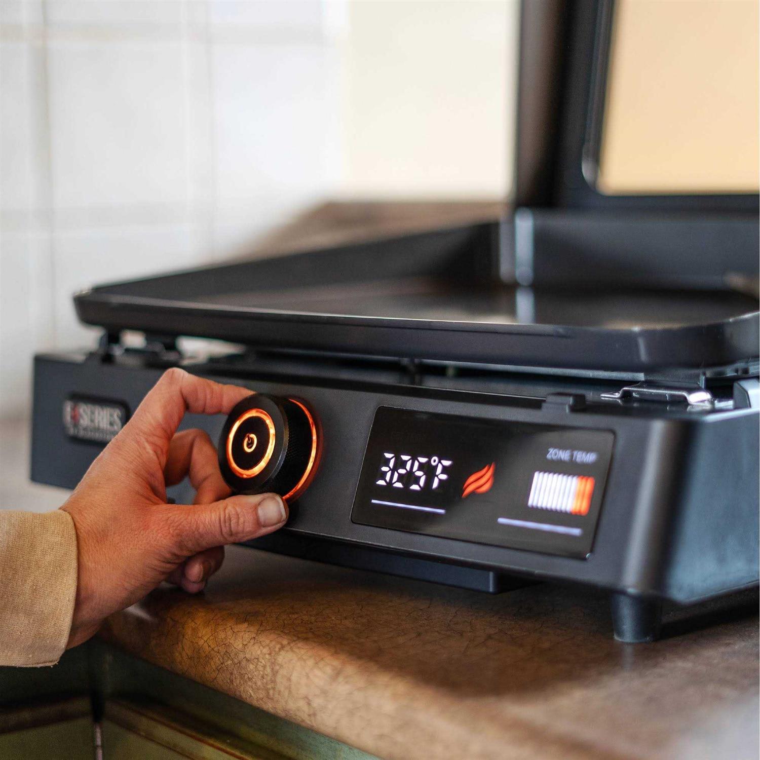 Blackstone Products E-series Tabletop Electric Griddle 8005 - Image 2