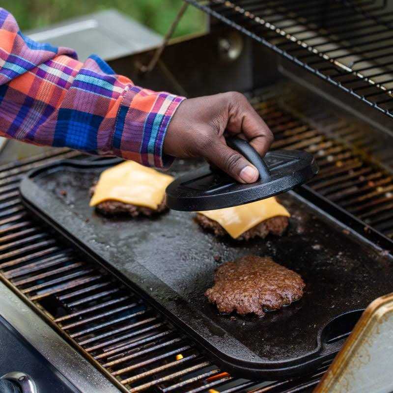 Lodge Cast Iron Burger Press - Image 2