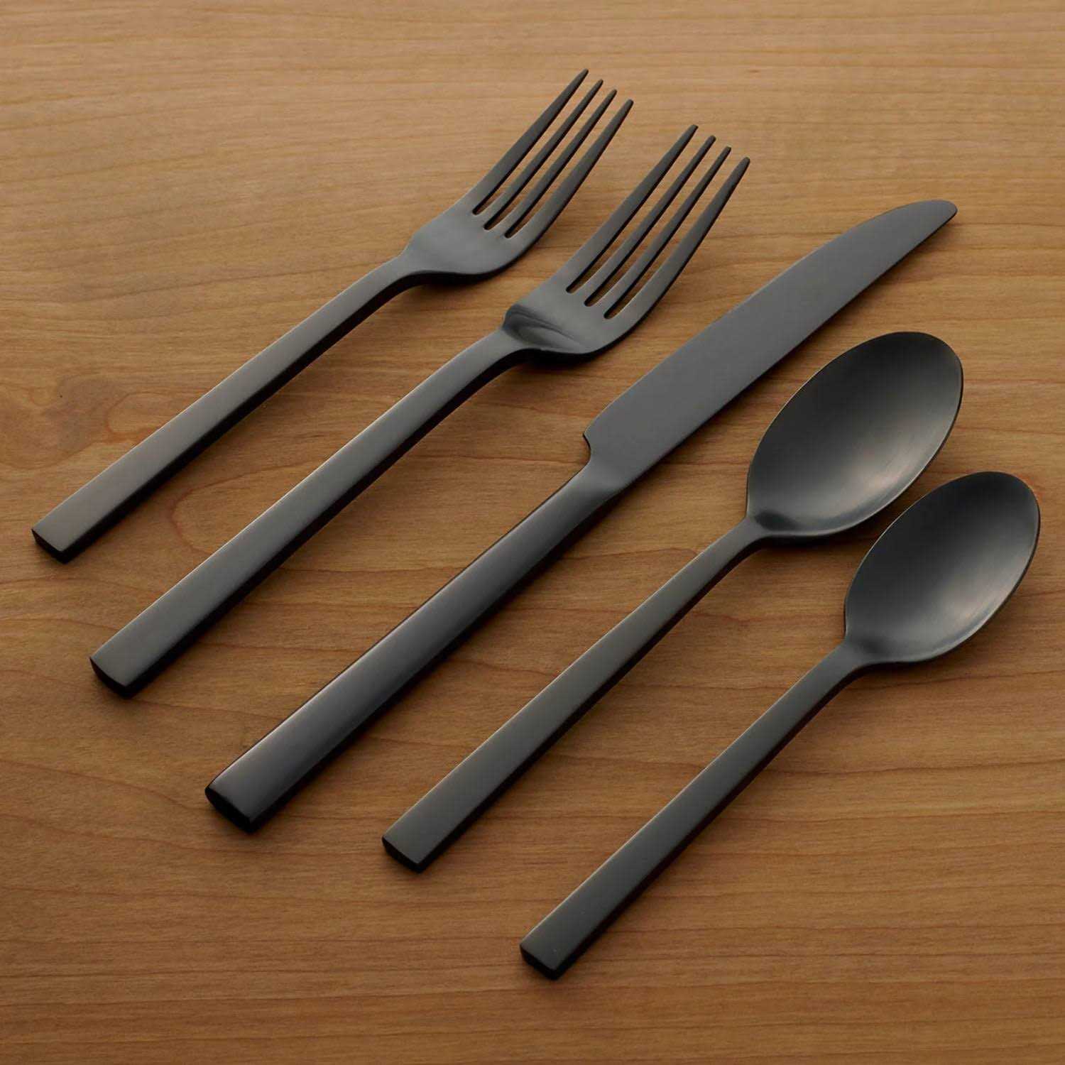 Oneida Chef's Table 20 Piece Everyday Flatware Set - Image 2