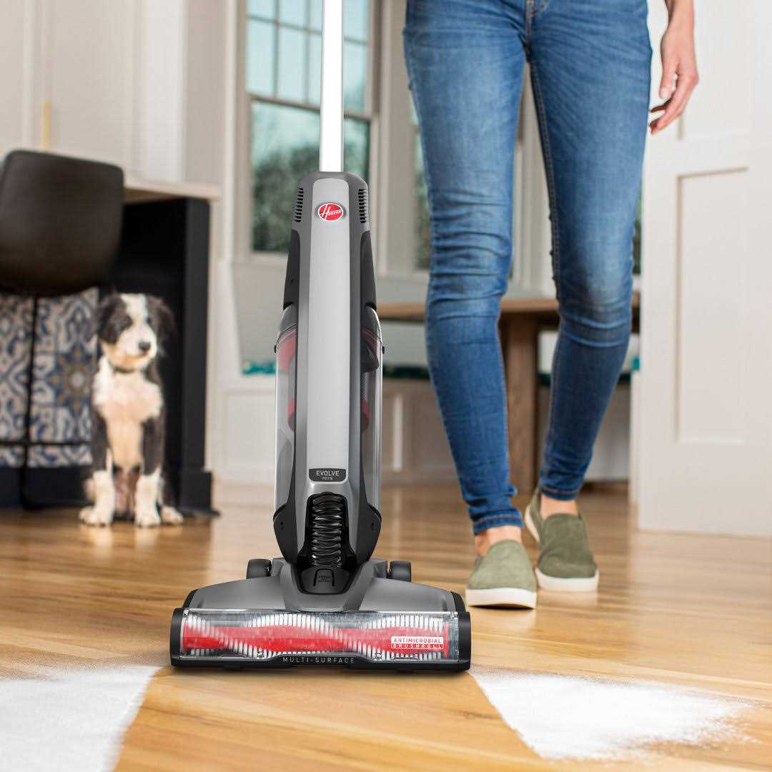 Hoover ONEPWR Evolve Pet Cordless Vacuum - Image 3