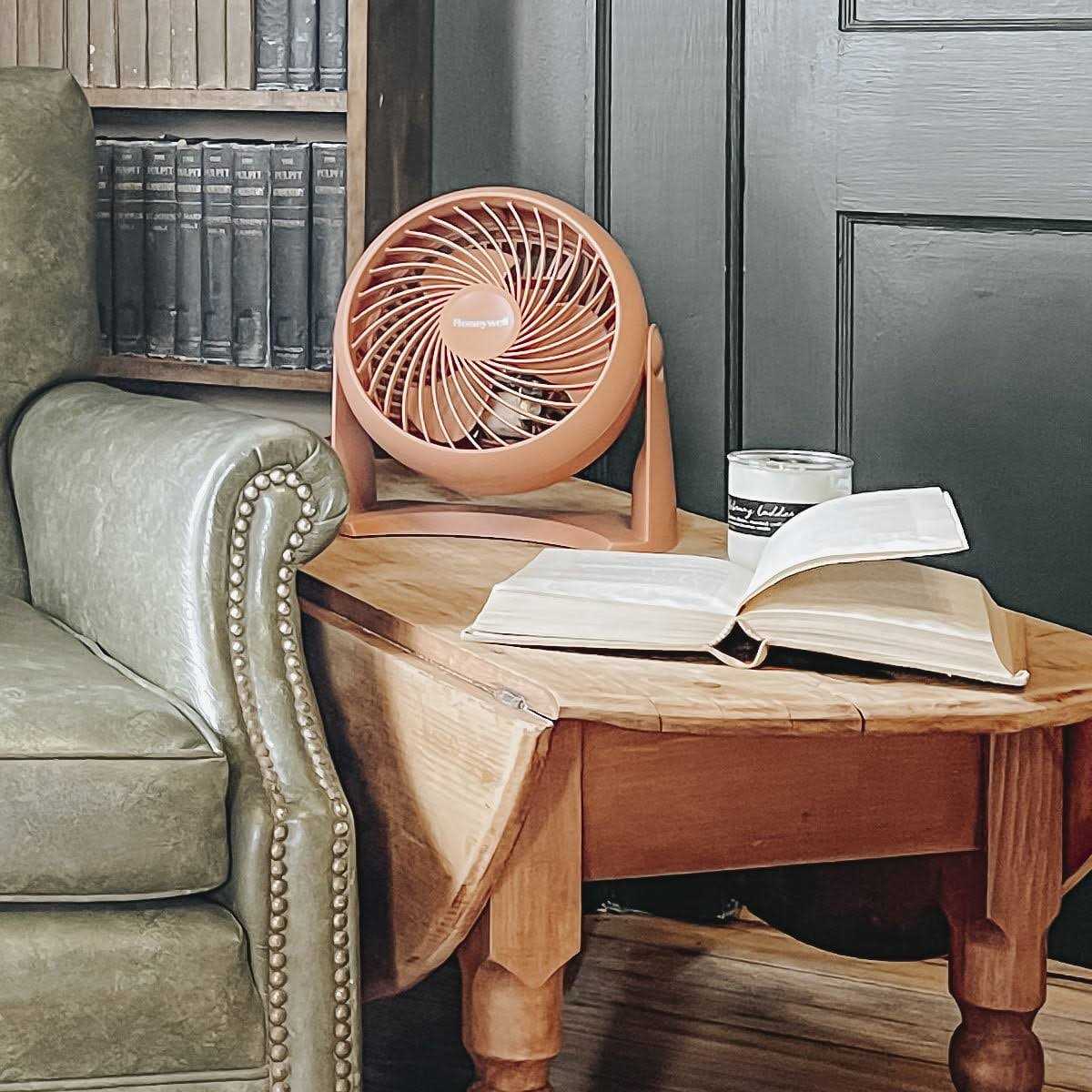 Honeywell HPF820BWM Table Air Circulator Fan - Image 3
