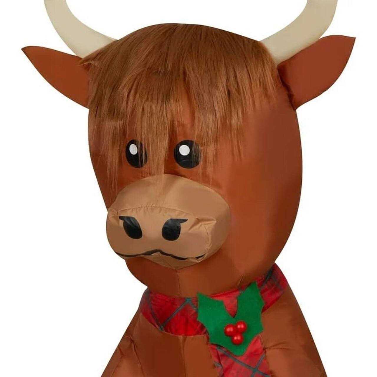 Scottish Cow Santa Hat Inflatable - Image 3